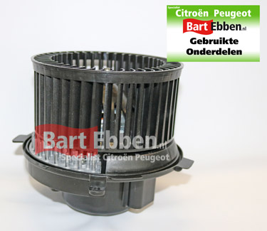 Citroen C5 kachelmotor gebruikt en nieuw voor verwarming reparatie Citroen C5 kachelmotor gebruikt en nieuw voor verwarming reparatie