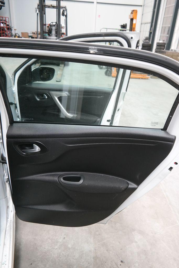 CITROEN C-ELYSEE HOOG GEM