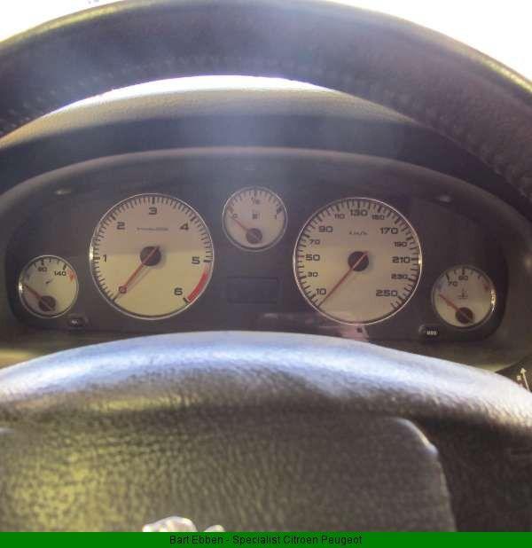 PEUGEOT 406 2.0 HDI