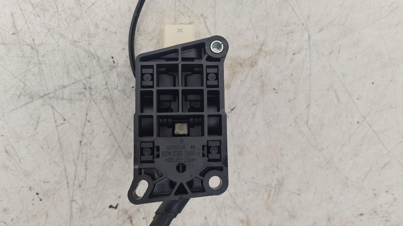 BOSCH 9650341780 0280755012 1601Q4 NFP
