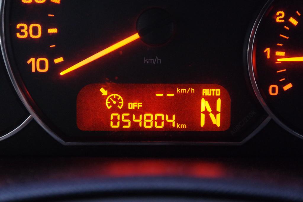 PEUGEOT 1007