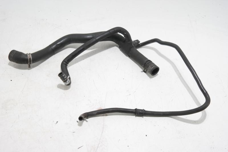 BT 2.0/ HAND/ RADIATEUR R.B.(SLANGKLEM)+ 2 VERTAKKINGEN -> BLOK ACHTER + OLIEKOELER/ ZIE.1343T9