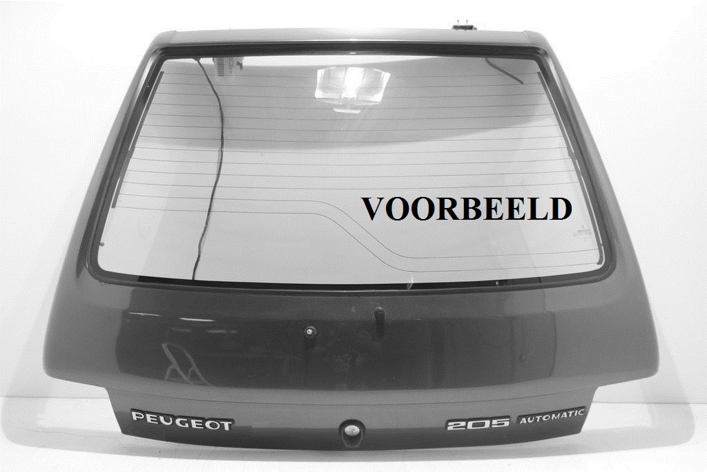 ZONDER SIERPLAAT TUSSEN ACHTERLICHTEN/ ZIE.8701F5