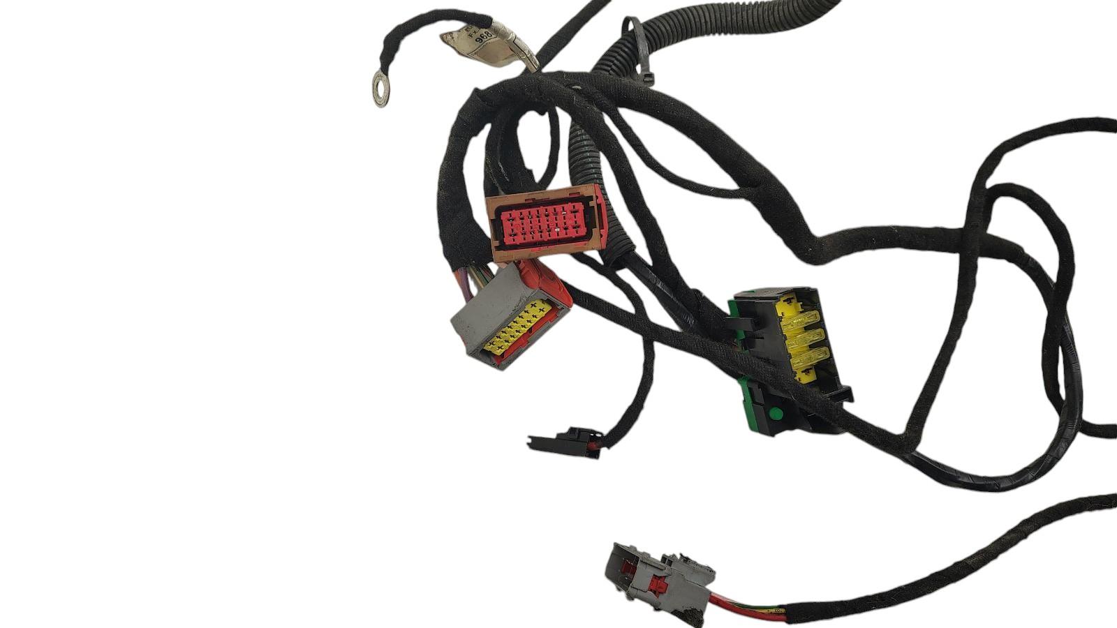 MECHANISME AFNEEMBAAR DEFECT, PERMANENT VAST BOSAL 9627PG . MET WAT (NIET ALLE) BEVESTIGINGS MATERIAAL MET STEKKERDOOS BEKABELING EN ECU DELPHI 9665524180