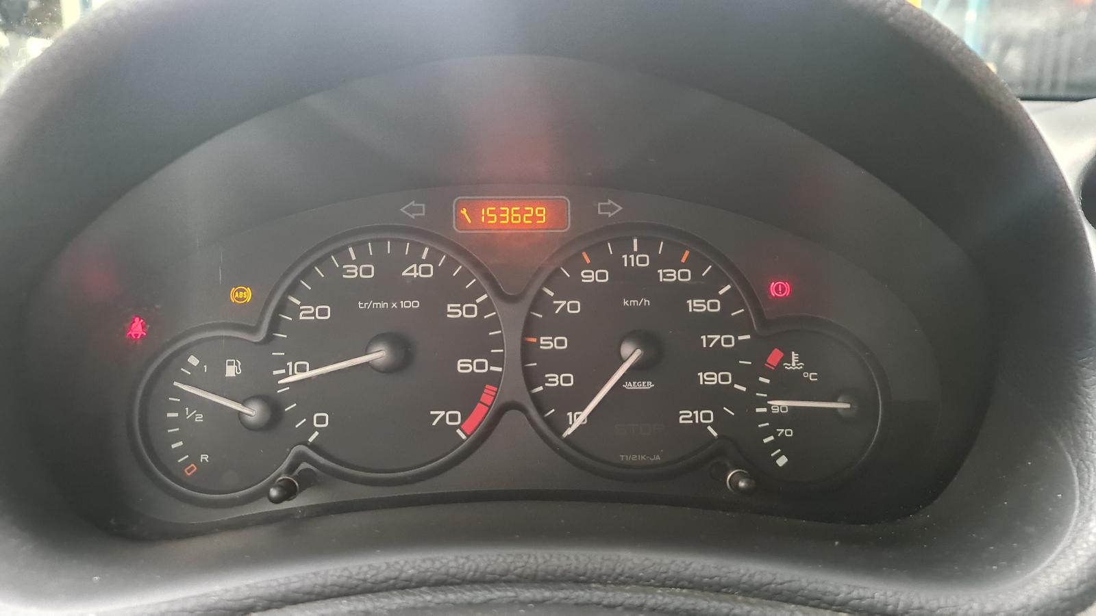 PEUGEOT 206 3-DEURS SEDAN