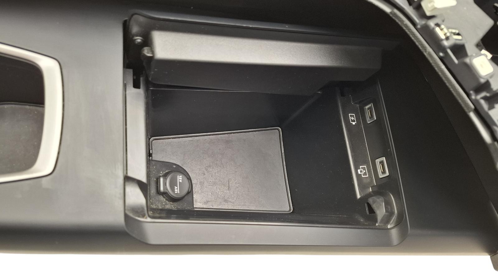 Dashboard Delen Frame Tussen Dashboard En Armsteun/ Met Opbergvak