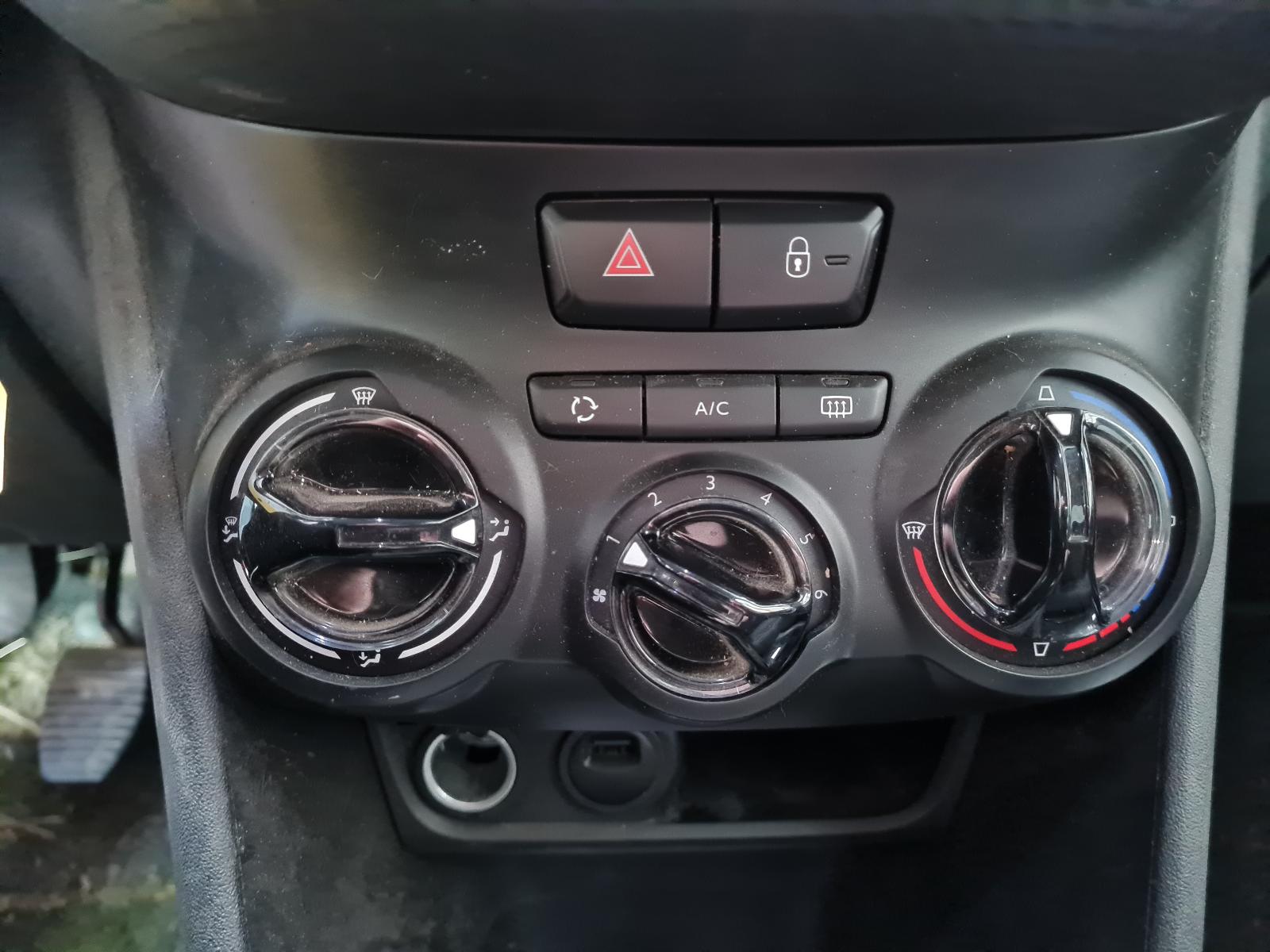 PEUGEOT 2008 cross over