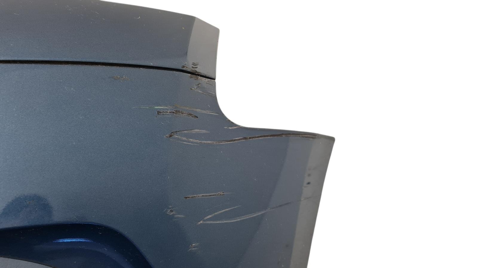 KGQ BLAUW A3 DIVERSE KRASSEN LINKER EN RECHTER ZIJKANT ONDER AANTAL DEUKEN DIE BIJNA HELEMAAL DOOR ZIJN 7401QE MET GRILL EN LOGO'S MET ROOSTES MET STEUNEN 7414YR RP 1680023580 7416J5 7414ZN 7414ZT MET SIERDELEN 7452TP 7452TQ 7452VK 7452 VS 7452VR MET