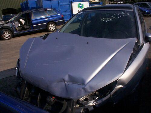 PEUGEOT 206 1.4 XT