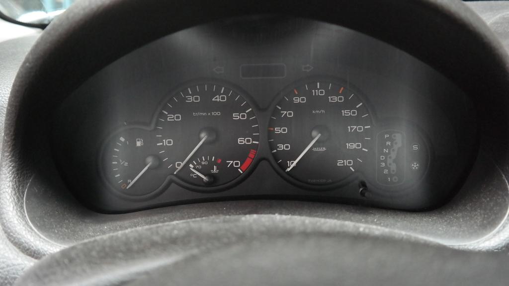 PEUGEOT 206 3 DRS SEDAN