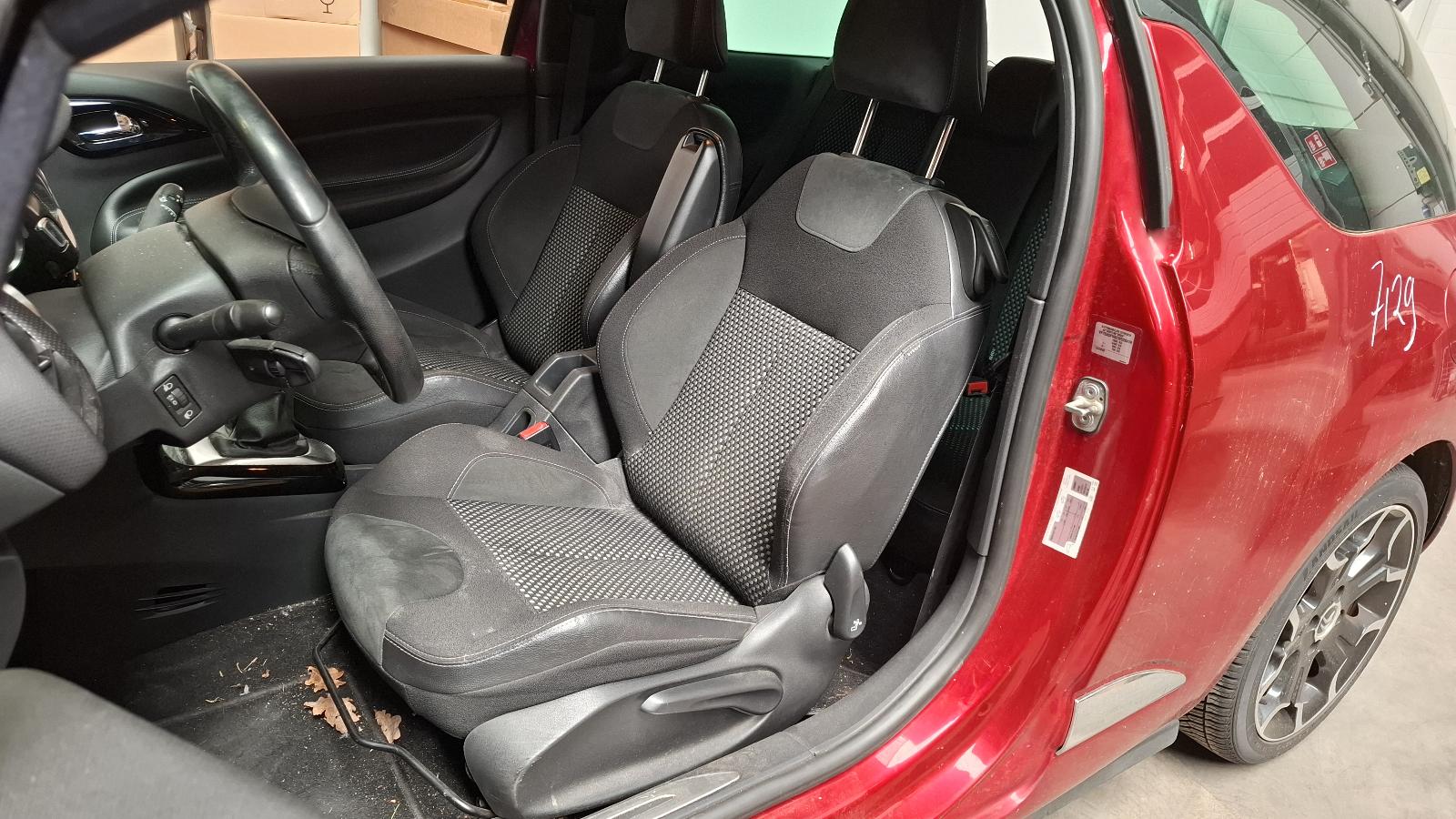 CITROEN DS3 3DRS HATCHBACK