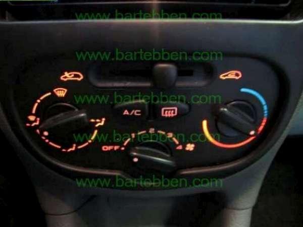 PEUGEOT 206 1.4 XT
