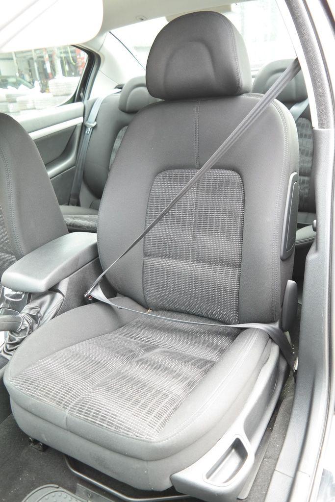 PEUGEOT 407 1.6 HDI