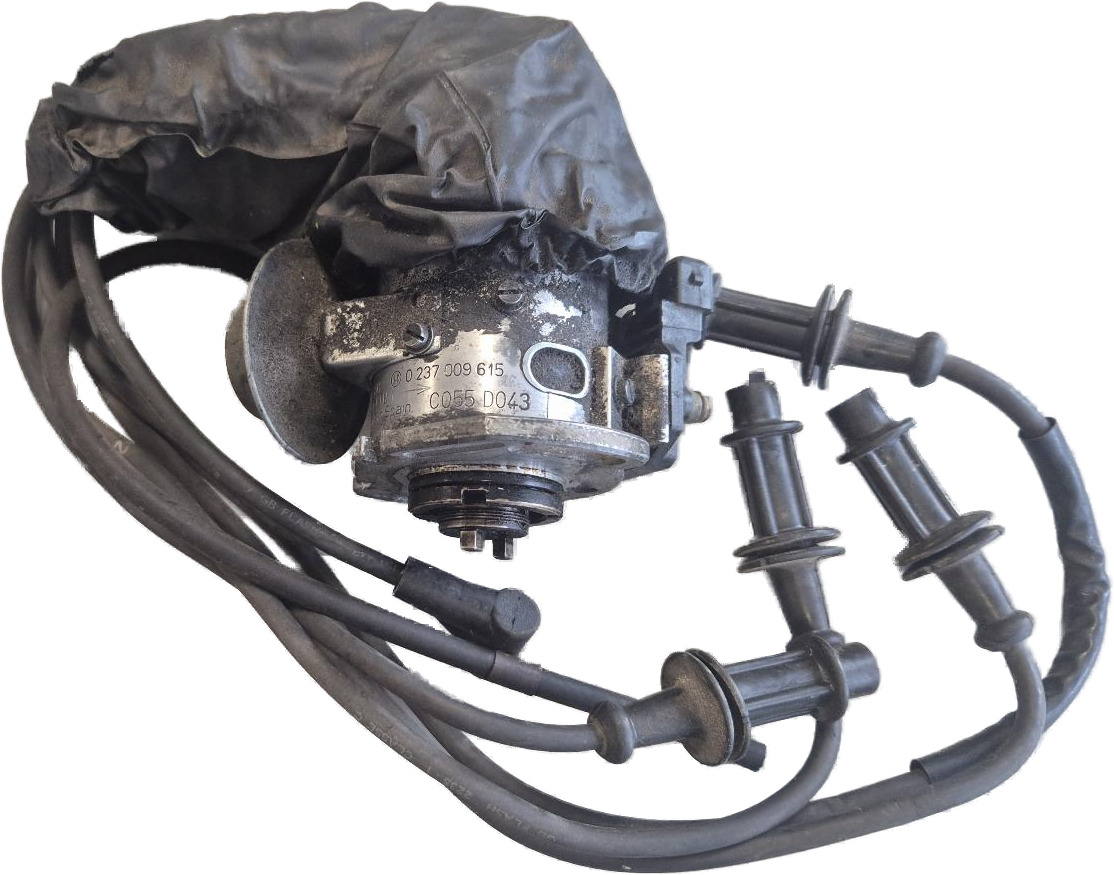 !BOSCH 983 JFU4 0237009615 C055 D043 MET VERDELERKAP MET BOUGIEKABELS MET ONTSTEKINGS MODULE !!!VACUUM CAPSULE KAPOT!!! 5900H3
