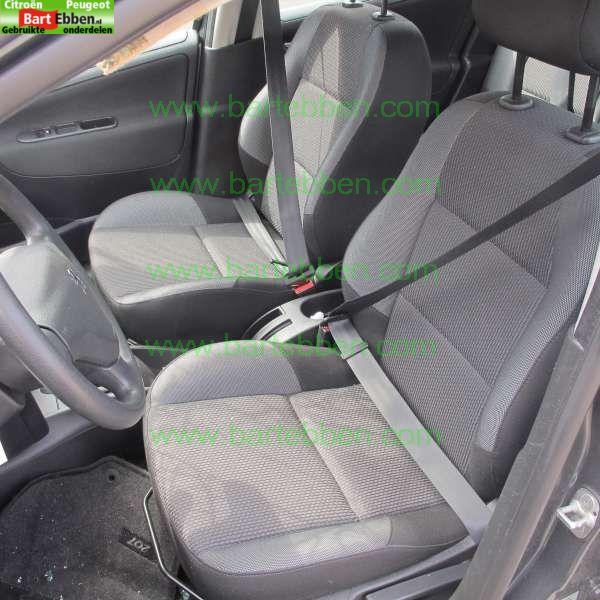 PEUGEOT 207 1.4 VTI