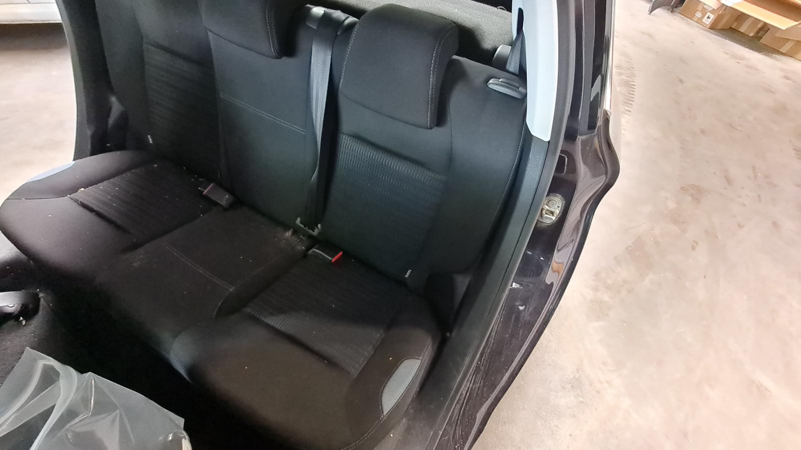 PEUGEOT 208 5 DRS BERLINE