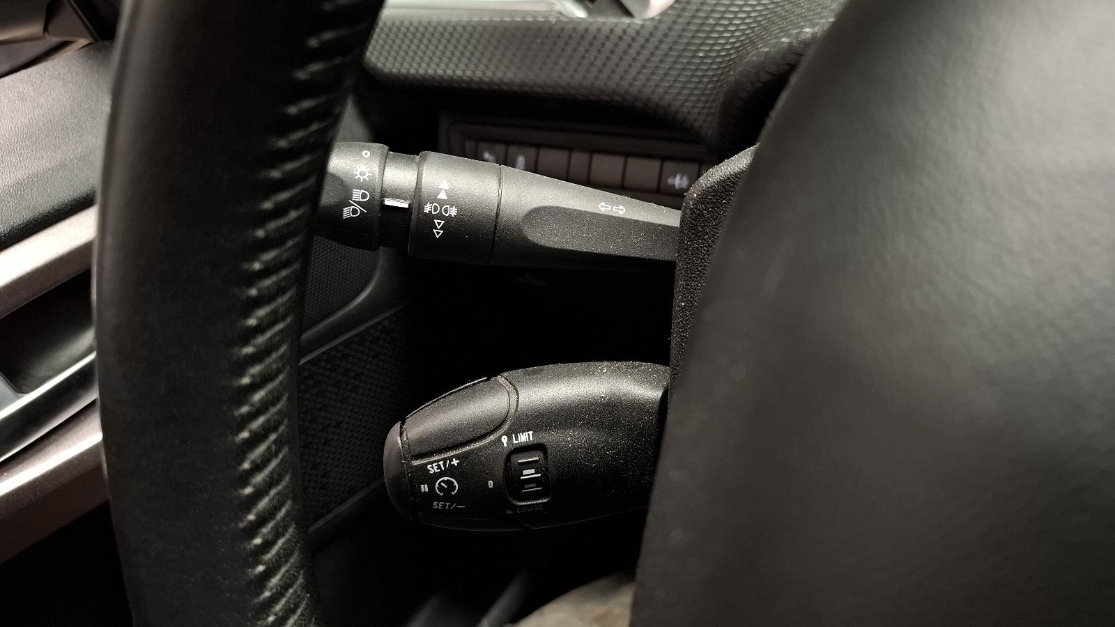 PEUGEOT 2008 2008 (A84F) CROSS-OVER 5 DRS