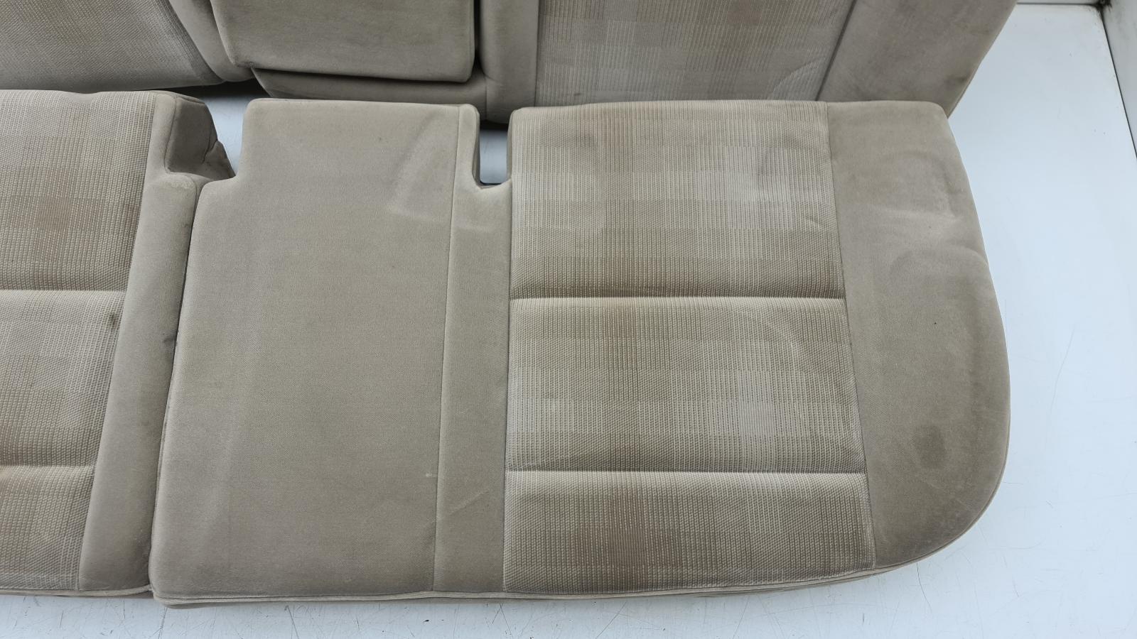 BEIGE VELOURS LIDURGA EN MISTECO NP FC FRAME 885206 885208 885255 NFP 885214 8880L1 NFP 8880L4 NFP 8890SJ NFP 8890SN NFP MIDDENARM STEUN / SKIELUIK FDR BEIGE SAVANNE
