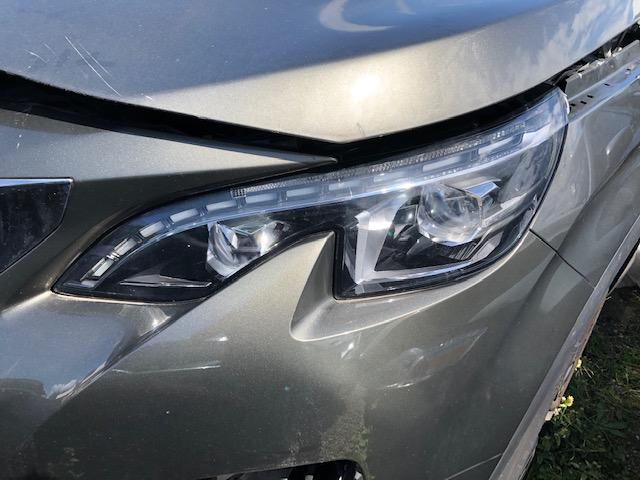 PEUGEOT 3008 P84E