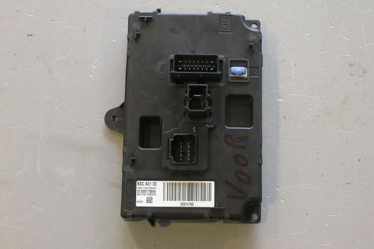 TREKHAAK MODULE BSC ECU COMPUTER/ SIEMENS VDO S120017004H/ 9656147980