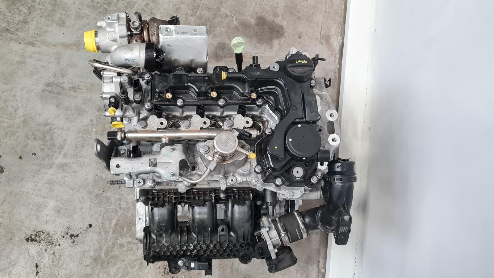 HN05 MET GROENE PEILSTOK MET TURBO TYPE ZONDER DUMPVALVE 9845031980 MET BRANDSTOF POMP 9812133780 HN05 10TMA5 0206823 1627638180 1627638280