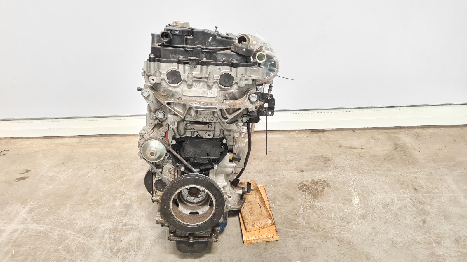 HN05 MET GROENE PEILSTOK MET TURBO TYPE MET DUMPVALVE 9825982080 RP 9836081180 1654509180 MET BRANDSTOF POMP 9812133780 HN05 10TMA5 0064217 1627638180 1627638280