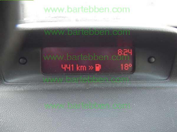 PEUGEOT 307 1.4 XR 5