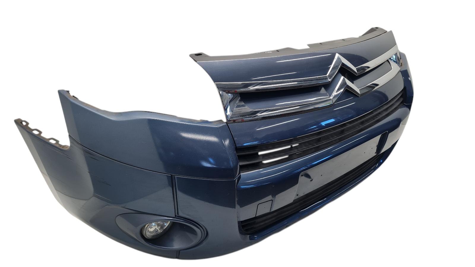 KGQ BLAUW A3 DIVERSE KRASSEN LINKER EN RECHTER ZIJKANT ONDER AANTAL DEUKEN DIE BIJNA HELEMAAL DOOR ZIJN 7401QE MET GRILL EN LOGO'S MET ROOSTES MET STEUNEN 7414YR RP 1680023580 7416J5 7414ZN 7414ZT MET SIERDELEN 7452TP 7452TQ 7452VK 7452 VS 7452VR MET