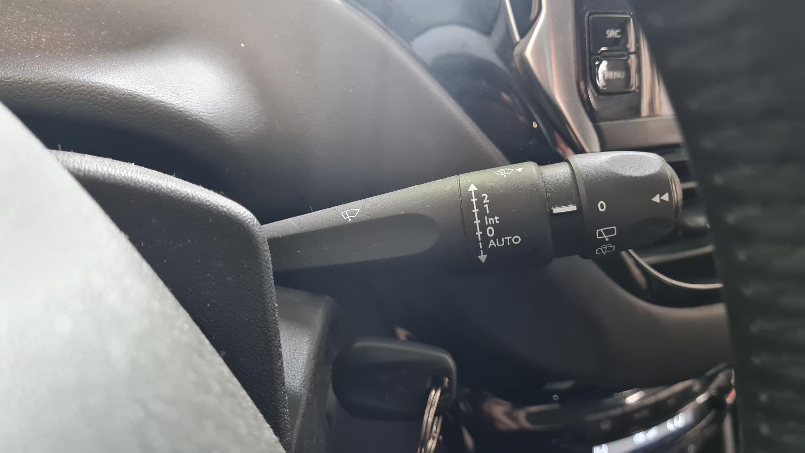 PEUGEOT 208 5 DRS BERLINE