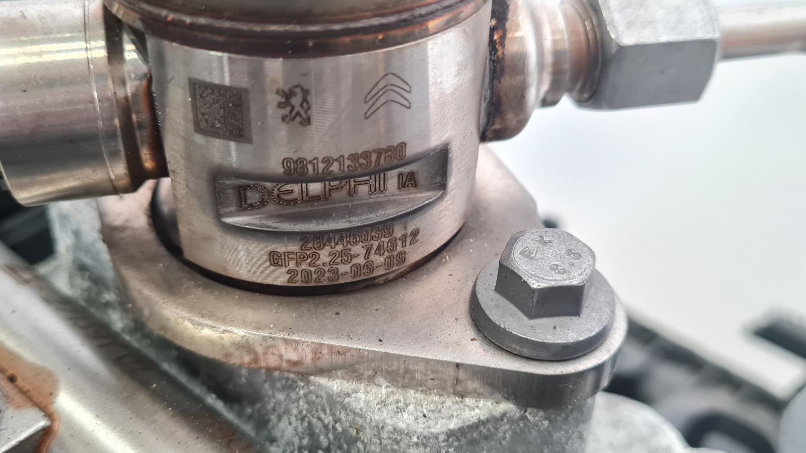 HN05 MET GROENE PEILSTOK MET TURBO TYPE ZONDER DUMPVALVE 9845031980 MET BRANDSTOF POMP 9812133780 HN05 10XVBB 2125300 1627638180 1627638280