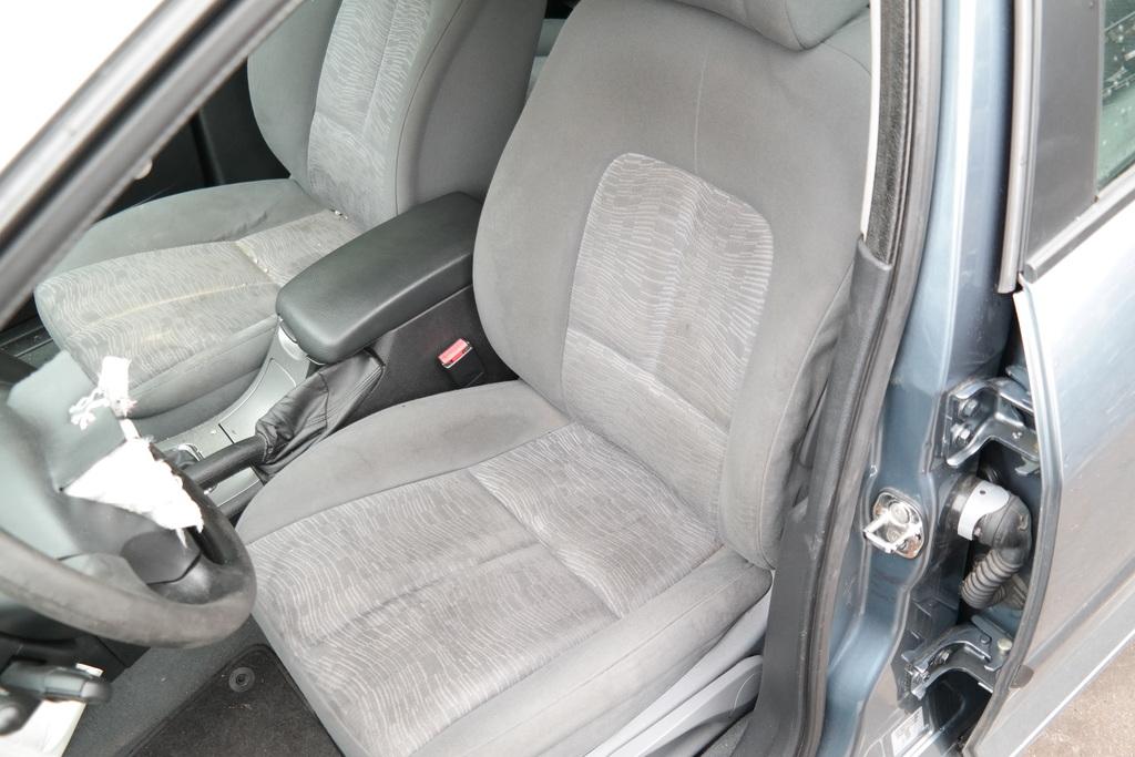 PEUGEOT 407 1.6 HDI