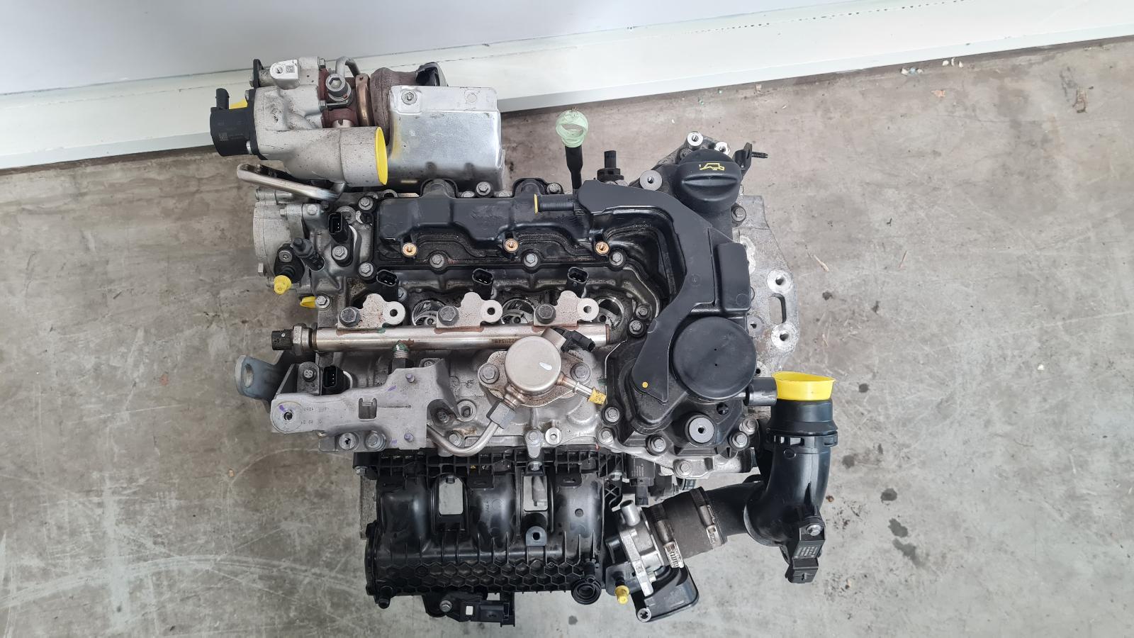 HN05 MET GROENE PEILSTOK MET TURBO TYPE MET DUMPVALVE 9825982080 RP 9836081180 1654509180 MET BRANDSTOF POMP 9812133780 HN05 10Z1AF 0158288 1627638180 1627638280