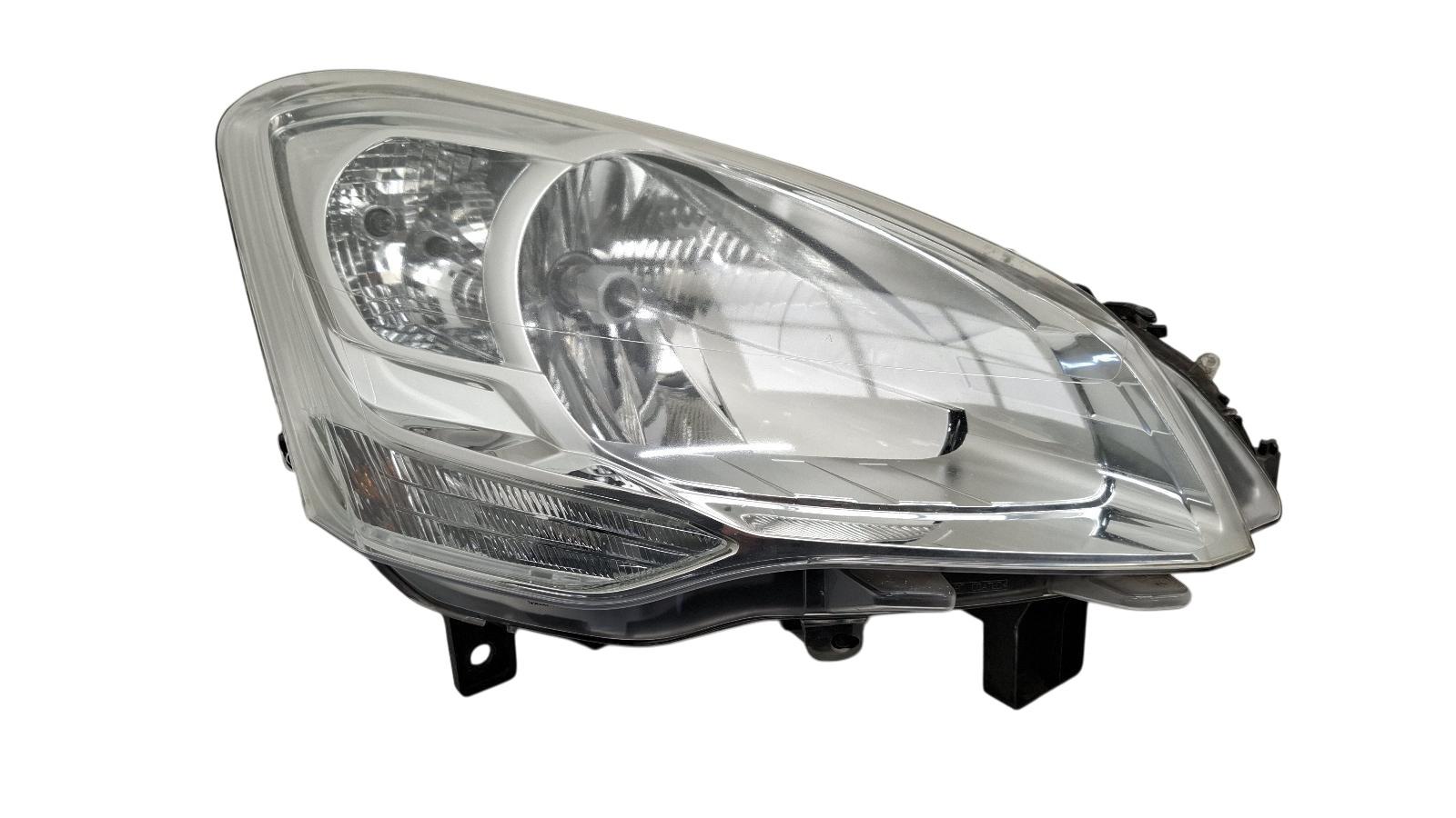 A2 GEPOLIJST EN IN WAX MET KERAMISCHE COATING GEZET. 6206K6